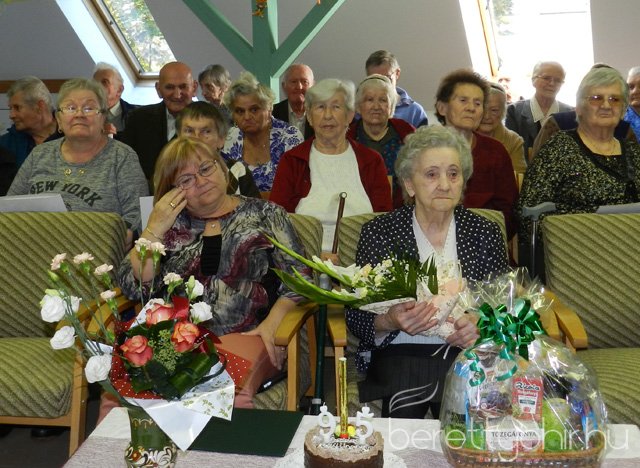 95. születésnapot ünnepeltünk 19